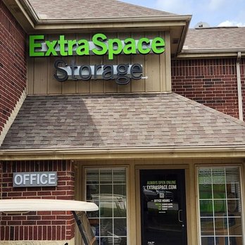 Extra Space Storage - 3231_Beauty Image - Self Storage Near Me - Hurst, Texas
