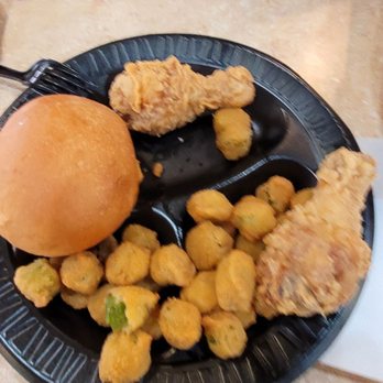 Golden Chick - 2 piece with okra - Fast Food Near Me - Belton, Texas