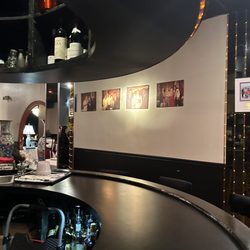 Mr Han's Restaurant & Night Club - Bar area