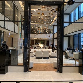 The Langham, Chicago - Absolutely beautiful lobby/restaurant - Hotels Near Me - Chicago, Illinois The Langham, Chicago - Absolutely beautiful lobby/restaurant - Hotels Near Me - Chicago, Illinois