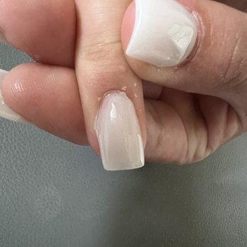 Botanical Nails & Spa - Nail Salons Near Me - Patterson, California