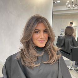 The Gallery by Ray Royce - Dimensional color and layered haircut