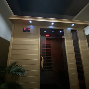 Bottoms Up Tanning & Wellness - Red Light Sauna - Spray Tanning Near Me - Vacaville, California Bottoms Up Tanning & Wellness - Red Light Sauna - Spray Tanning Near Me - Vacaville, California