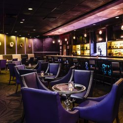 Violet Thorn - Violet Thorn Bar in The VERVE hotel