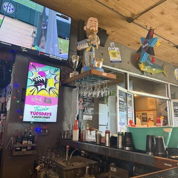 The Porch - Interior vibe - Sports Bars Near Me - Winter Park, Florida