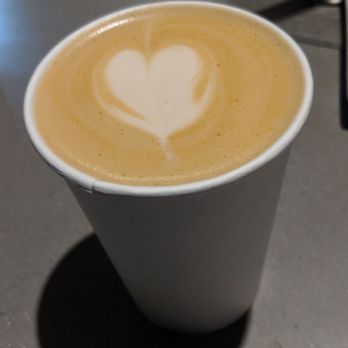 Houndstooth Coffee - Dirty chai latte - Coffee & Tea Near Me - Austin, Texas