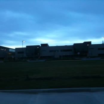 Aylen Junior High School - Middle Schools & High Schools Near Me - Puyallup, Washington