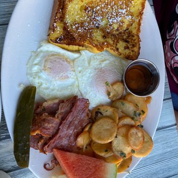 Eggspectation - Complexe Desjardins - Breakfast & Brunch Near Me - Montreal, Quebec