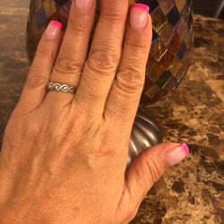 Dynamite Nails - Nail's
