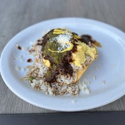 Birria huevos rancheros with no meat Birria huevos rancheros with no meat 