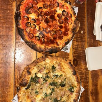 Bar Poet - Pizza Near Me - Toronto, Ontario