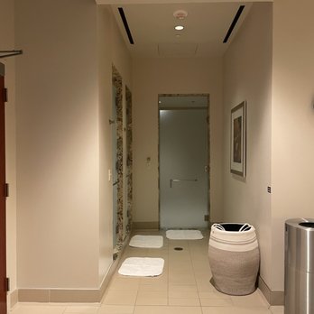 Spa At Thunder Valley - Hallway - Massage Near Me - Lincoln, California