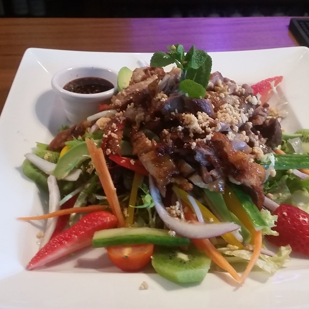 Lemongrass Restaurant - Duck salad - Asian Fusion Near Me - Naas, KE