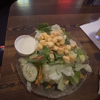 BlondZee's Guest House - Dinner Salad - American Near Me - Salem, Oregon