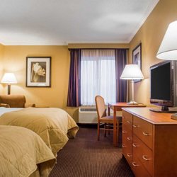 Quality Inn & Suites Riverfront