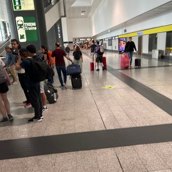 Milano Malpensa - Terminal 2 - Airport Terminals Near Me - Ferno, Virginia