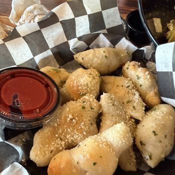 Village Pizza Nags Head - Sicilian Knots - Pizza Near Me - Nags Head, North Carolina