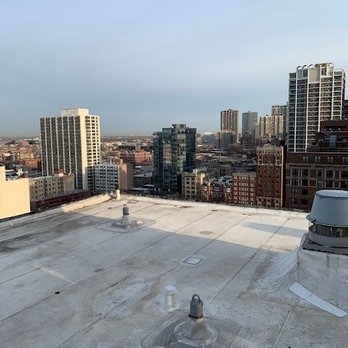 Singles Roofing & Construction - Roofing Near Me - Elgin, Illinois Singles Roofing & Construction - Roofing Near Me - Elgin, Illinois