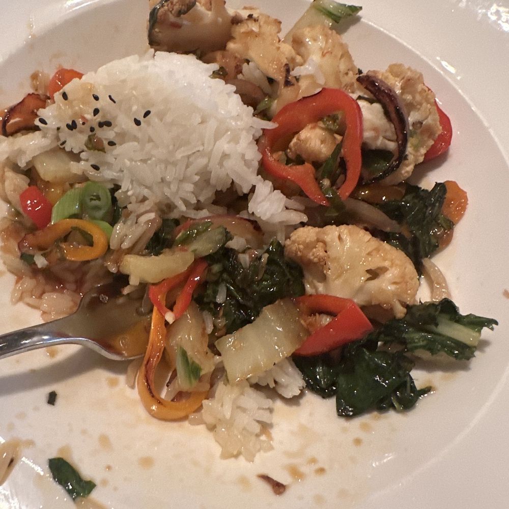 North Star American Bistro - Cauliflower stir fry - New American Near Me - Brookfield, Wisconsin North Star American Bistro - Cauliflower stir fry - New American Near Me - Brookfield, Wisconsin