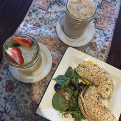 Broadway Coffee - Sandwich, iced coffee and ice tea