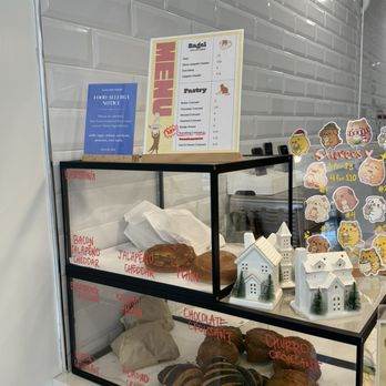 Cafe The Scoop - Cafes Near Me - Long Beach, California