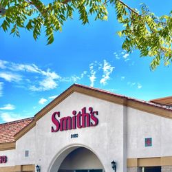 Smith's