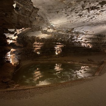 Fantastic Caverns - Historical Tours Near Me - Springfield, Missouri