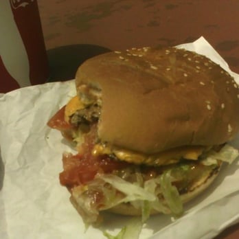Smokehouse - cheeseburger - Fast Food Near Me - Berkeley, California Smokehouse - cheeseburger - Fast Food Near Me - Berkeley, California