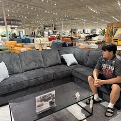 Couch Potatoes Furniture Store - North Austin - Spacious show room