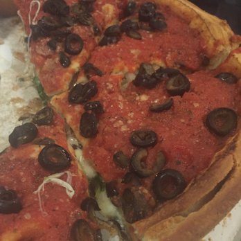 Giordano's - World famous pizza - Pizza Near Me - Chicago, Illinois Giordano's - World famous pizza - Pizza Near Me - Chicago, Illinois