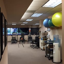 Holsman Physical Therapy & Rehabilitation - Treatment area in our Rahway location