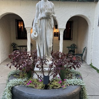 Mama Carolla's - Italian Near Me - Indianapolis, Indiana Mama Carolla's - Italian Near Me - Indianapolis, Indiana