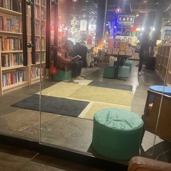 Yu & Me Books - The store - Bookstores Near Me - New York, New York