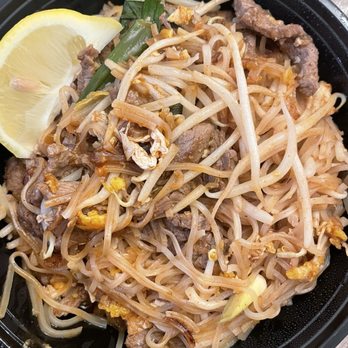Linjee Thai - Beef pad Thai - Thai Near Me - Alexandria, Virginia Linjee Thai - Beef pad Thai - Thai Near Me - Alexandria, Virginia