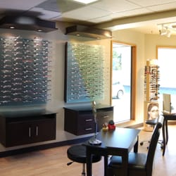 Lake Stevens Vision Clinic - Optical showroom
