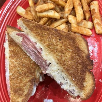 The Lodge Restaurant - Reuben - Breakfast & Brunch Near Me - Kearney, Nebraska The Lodge Restaurant - Reuben - Breakfast & Brunch Near Me - Kearney, Nebraska