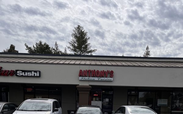 Anthony's Italian Cuisine by null