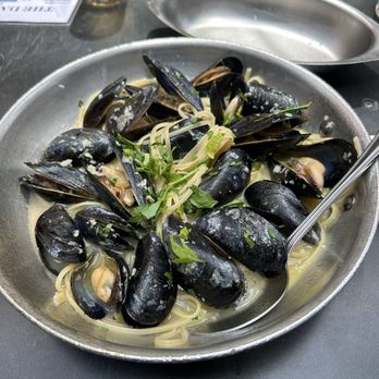 The Daily Catch - Mussels linguini - Seafood Near Me - Boston, Massachusetts The Daily Catch - Mussels linguini - Seafood Near Me - Boston, Massachusetts
