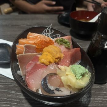 Sushi Pro - Deluxe Chirashi - Japanese Near Me - San Jose, California