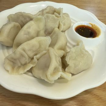 Walala Hand-Pulled Noodles - Steamed pork dumplings - Noodles Near Me - Orlando, Florida