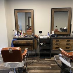 Roy's Barber shop