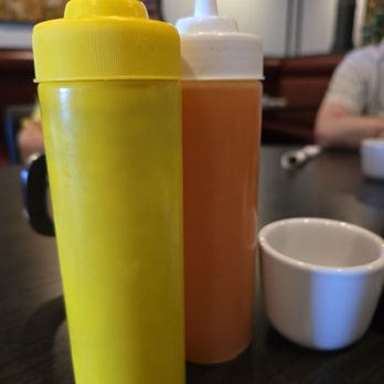 Yan Yan - Chinese Near Me - Buffalo Grove, Illinois