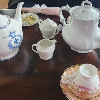 The Dollhouse Tearoom - Tea Rooms Near Me - Seguin, Texas