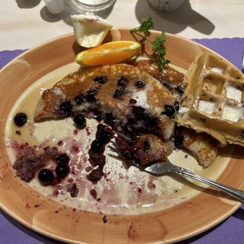 Original Waffle Shop - Scrumptious blueberry pancakes - Breakfast & Brunch Near Me - State College, Pennsylvania Original Waffle Shop - Scrumptious blueberry pancakes - Breakfast & Brunch Near Me - State College, Pennsylvania