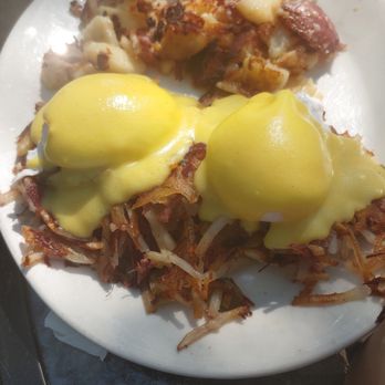 Grits & Grace - The Classic Benedict - Breakfast & Brunch Near Me - Berkeley Township, New Jersey