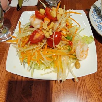 Blue Mango - Papaya salad - Thai Near Me - Derry, New Hampshire