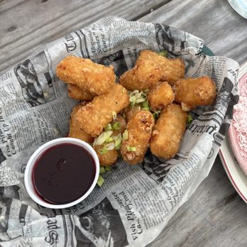 Homestead Kitchen - Gouda Mac & Cheese Bites - American Near Me - Talkeetna, Alaska