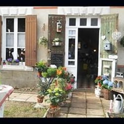 Au bonheur du jour - Bien-être au bonheur du jour :  cadeaux, fleurs, thé ou café.