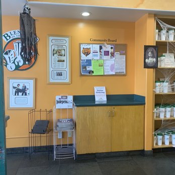 Blenders In the Grass - Inside - Juice Bars & Smoothies Near Me - Goleta, California Blenders In the Grass - Inside - Juice Bars & Smoothies Near Me - Goleta, California