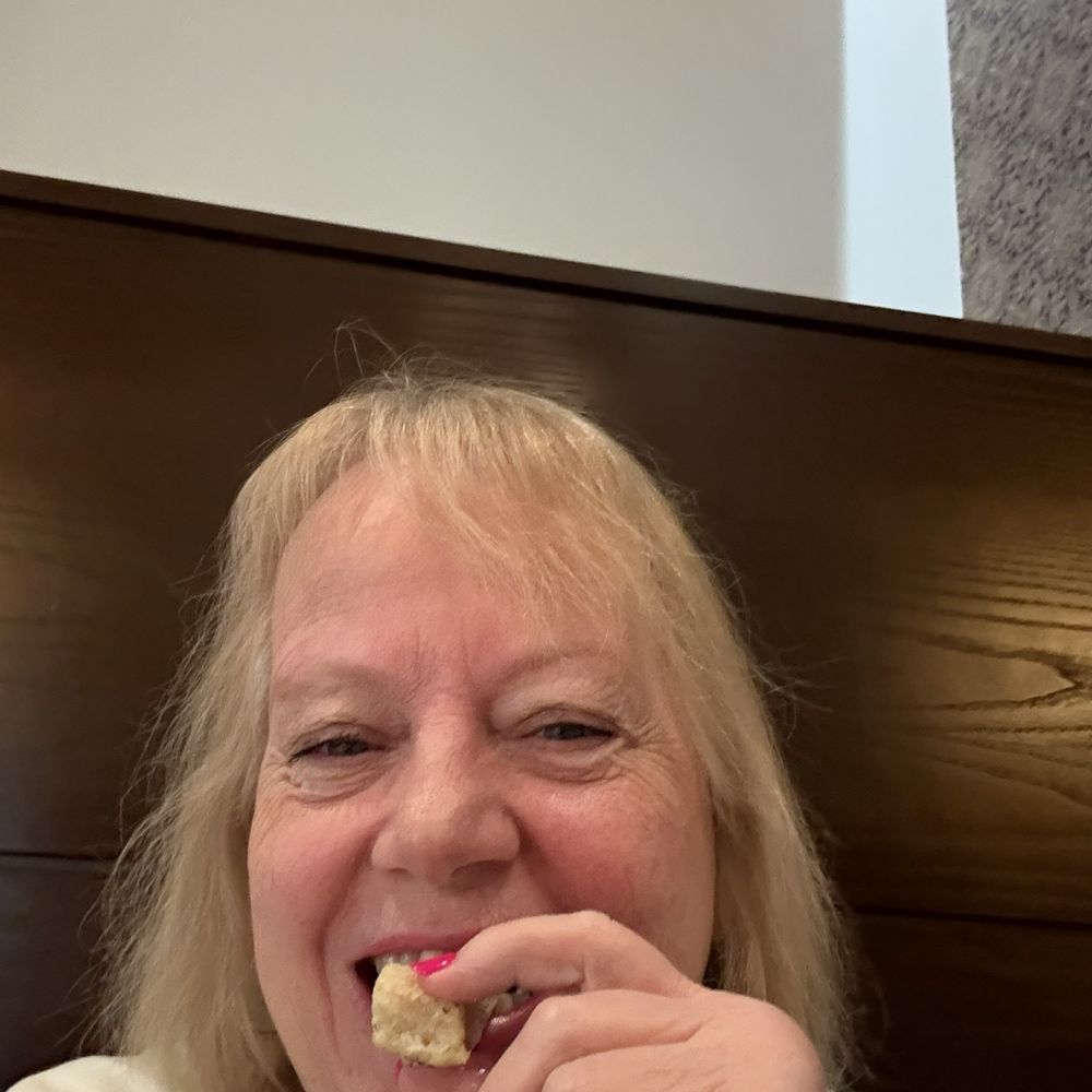 Babbo Italian Eatery - Happy patron - Italian Near Me - Surprise, Arizona